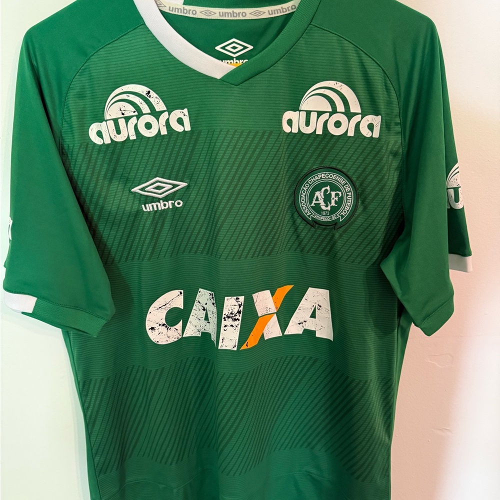 Chapeconense Football Jersey Umbro Size M Caixa Advertising